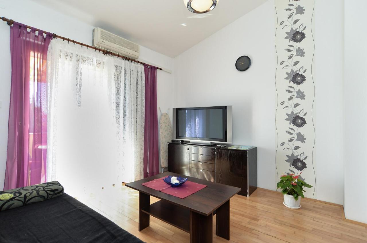 Вилла House Premantura 1096 Экстерьер фото
